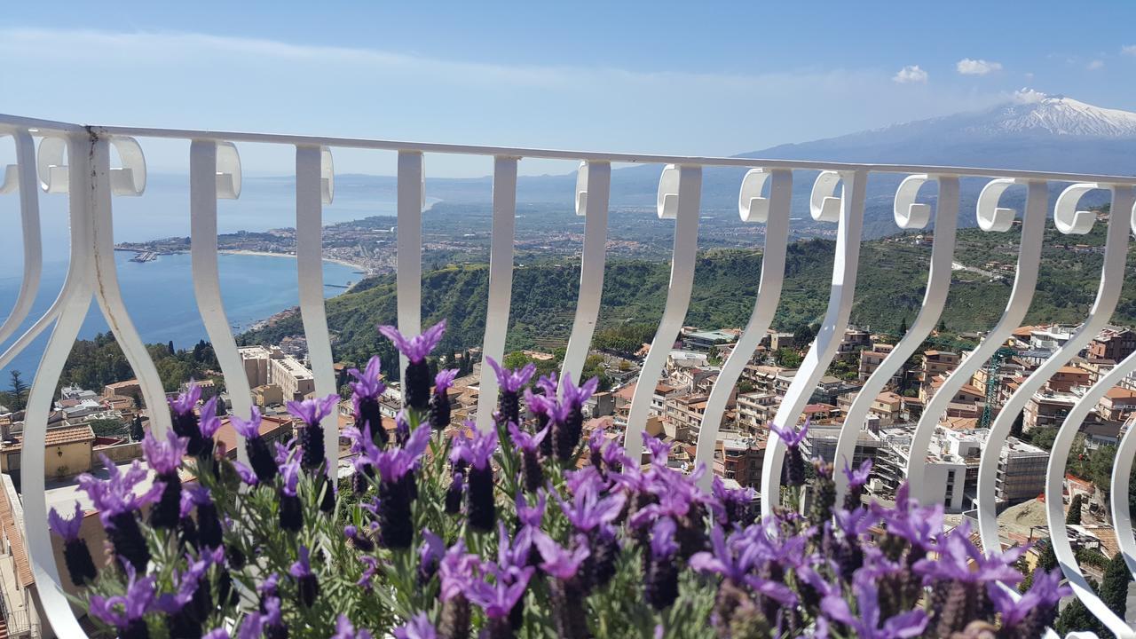 Suite Deluxe con Vista Mare
